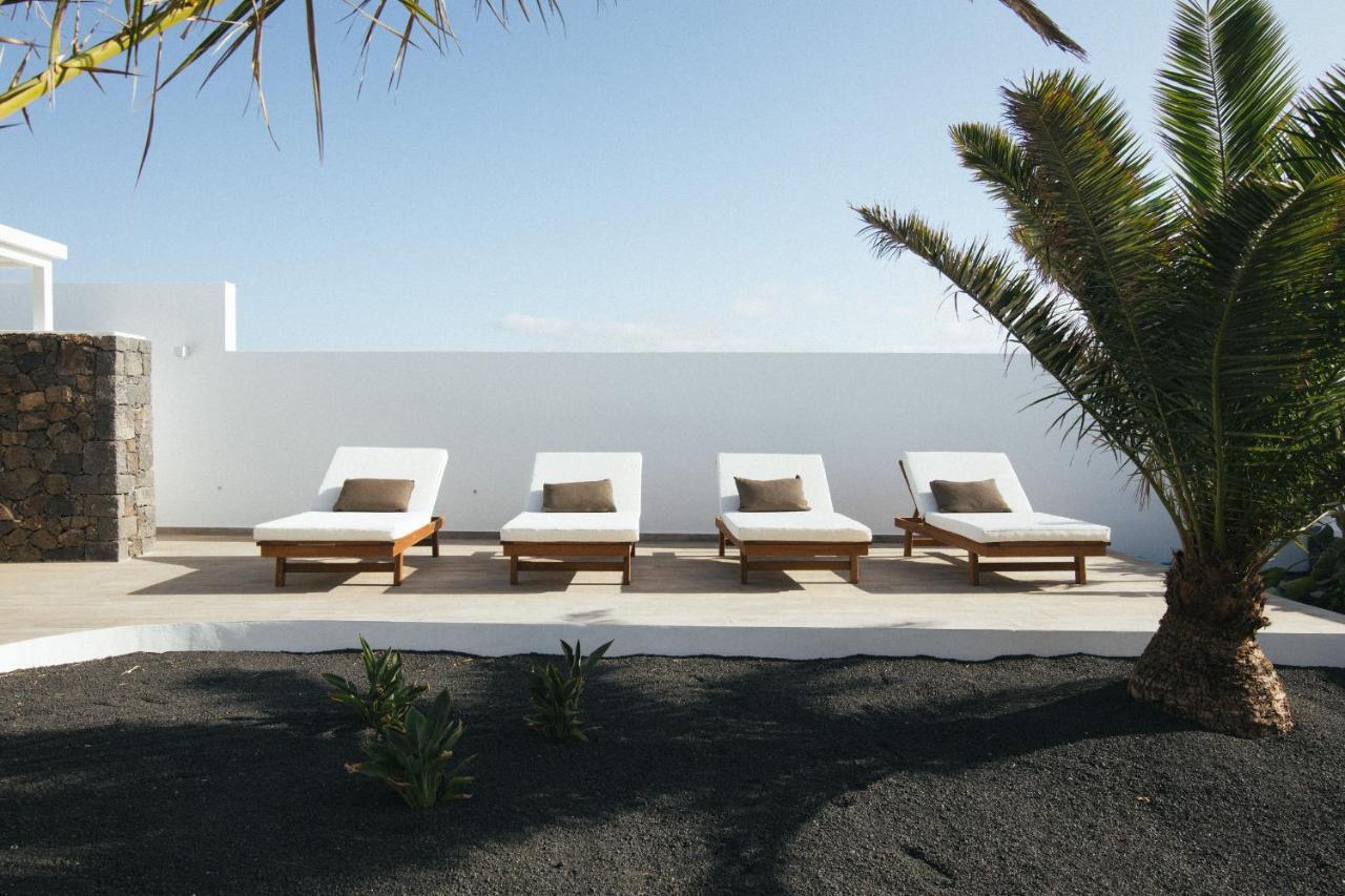 Alava Suites Costa Teguise Eksteriør bilde